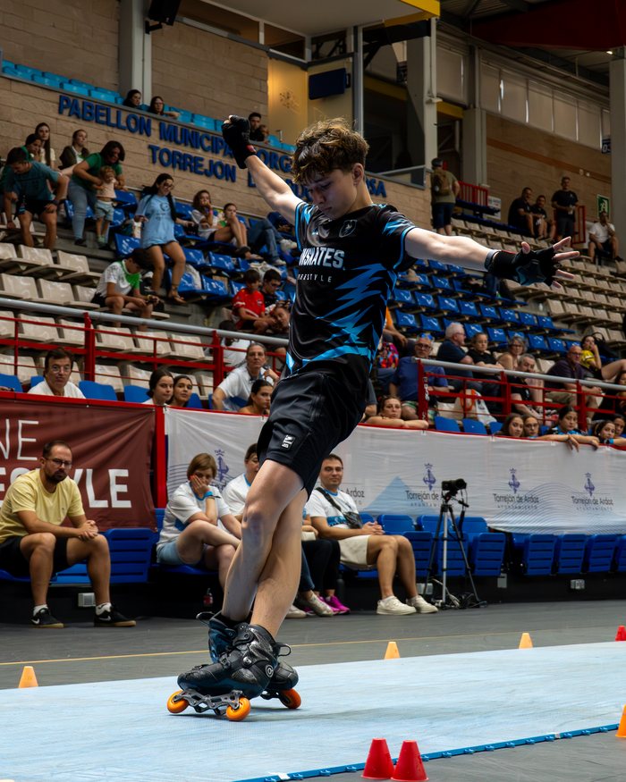 Asier Dolz Roa, patinador del Team Onskates
