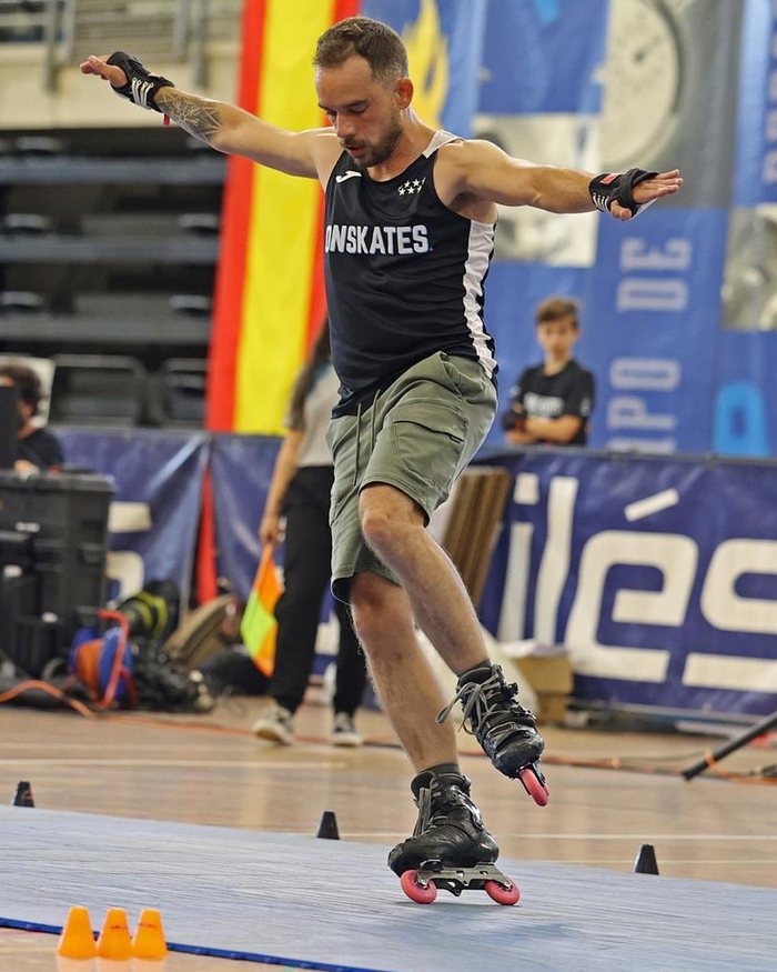 David Artalejo Gutiérrez, patinador del Team Onskates